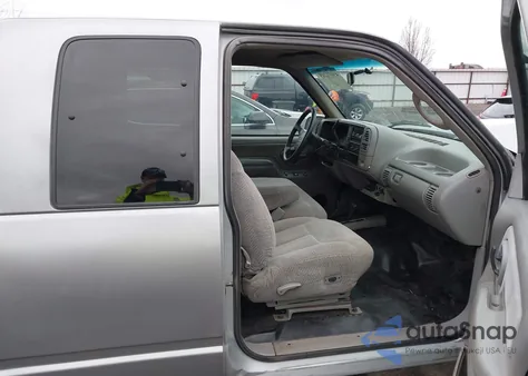 1995 Chevrolet Gmt-400 K1500 из США, поврежденный, VIN 2GCEK19K8S1304758